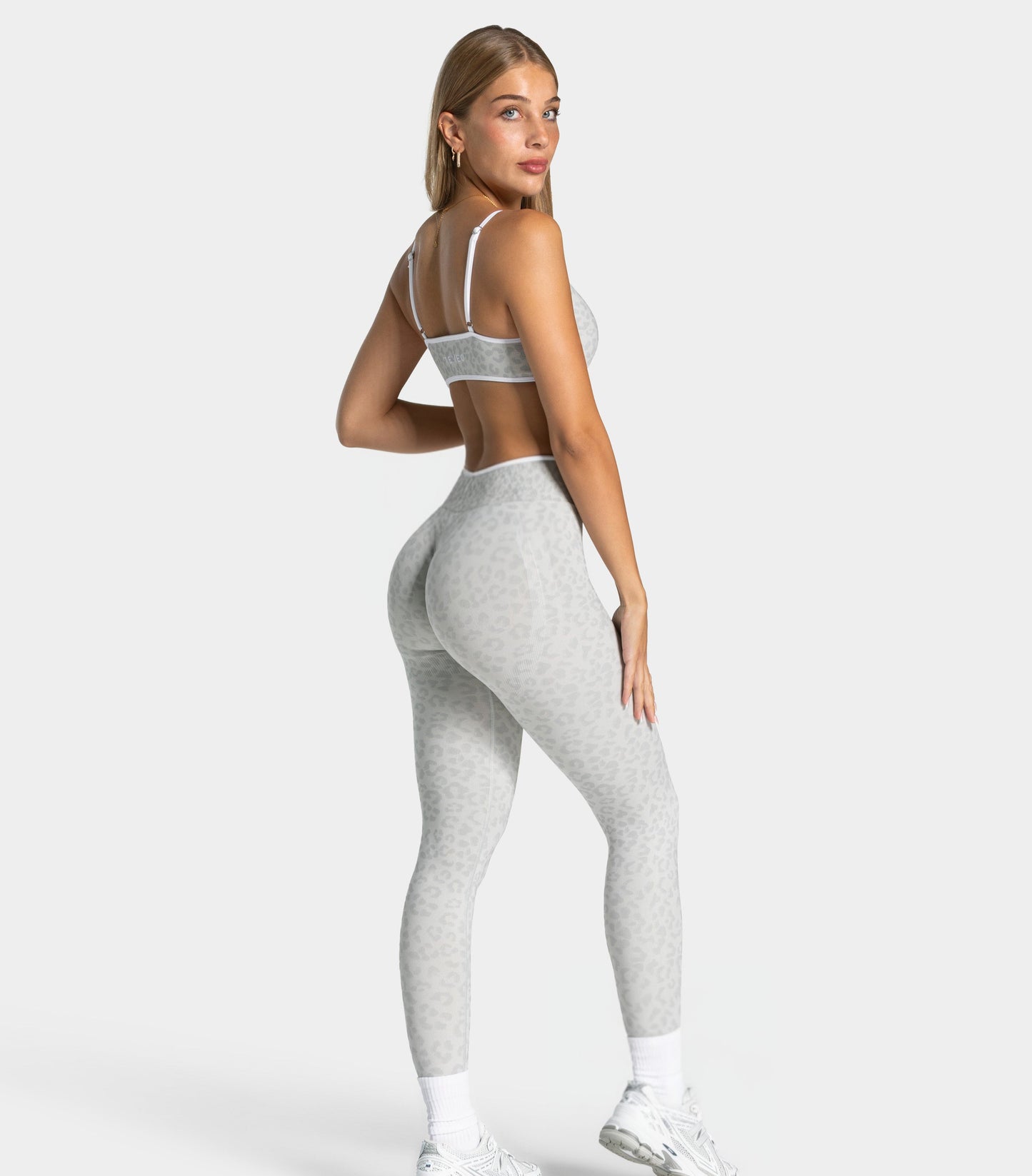 Silver Leopard Set - PREVENTA!